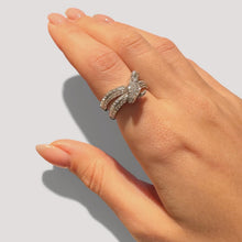 Carica l'immagine nel visualizzatore di Gallery, Coiled Ouroboros, pavé ring