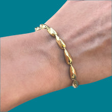 Load image into Gallery viewer, Fluid Spike, link bracelet