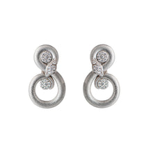 Charger l'image dans la galerie, Ouroboros infinity, clip earrings