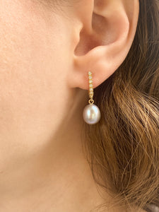 Gray Pearl and Diamond, ear pendants