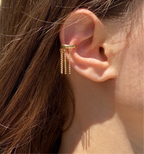Load image into Gallery viewer, Tasseled  ear cuff