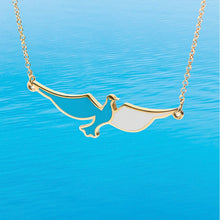 Charger l&#39;image dans la galerie, Flying Dove, pendant necklace